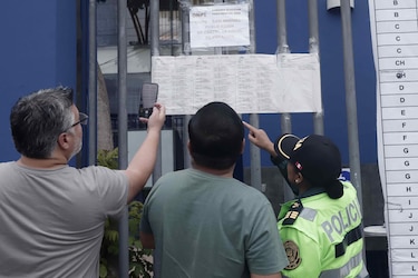 Perú: Vuelve a registrarse la falta de material electoral en algunas mesas de votación
