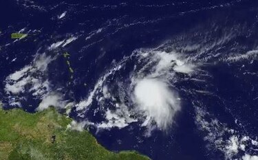 Kirk provoca fuertes lluvias e inundaciones en el Caribe