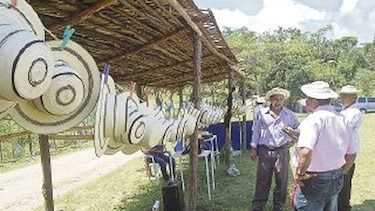 Tulú reclama paternidad del sombrero ‘pintao’