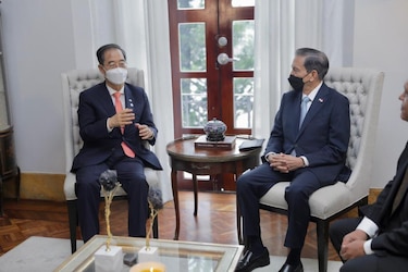 Presidente Cortizo se reúne con el primer ministro surcoreano Han Duck-soo