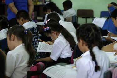 Ifarhu abre concurso general de becas para el 2018