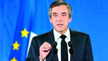 François Fillon, acorralado por las denuncias sobre su familia