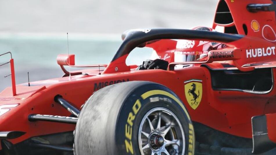 Ferrari domina ensayos del arranque de temporada