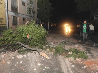 Terremoto de magnitud 8.8 sacude centro de Chile