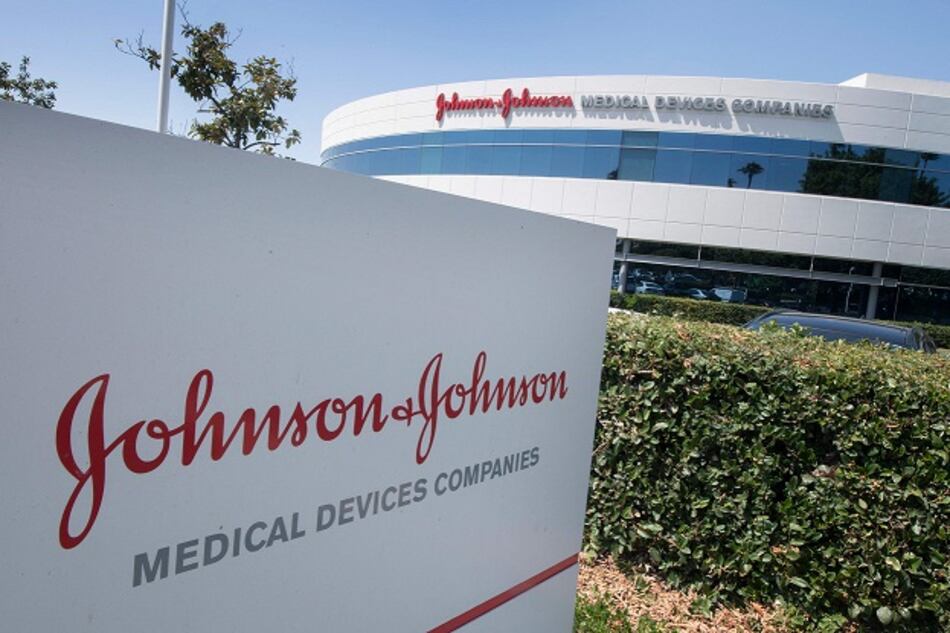 Sudáfrica suspende el uso de la vacuna anticovid de la Johnson & Johnson