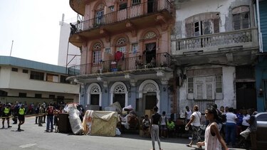 Ministerio Público investiga causas de fuego que arrasó con históricos inmuebles en San Felipe