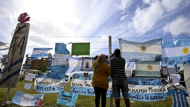 Mauricio Macri promete investigación seria y profunda por desaparición del ARA San Juan