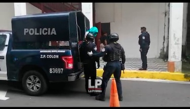 Juez decreta detención provisional a hombre vinculado al homicidio de siete jóvenes en Colón 