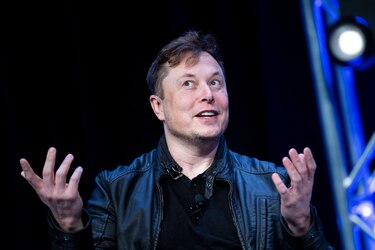 Junta de Twitter adopta un plan para defenderse de la oferta de compra de Elon Musk