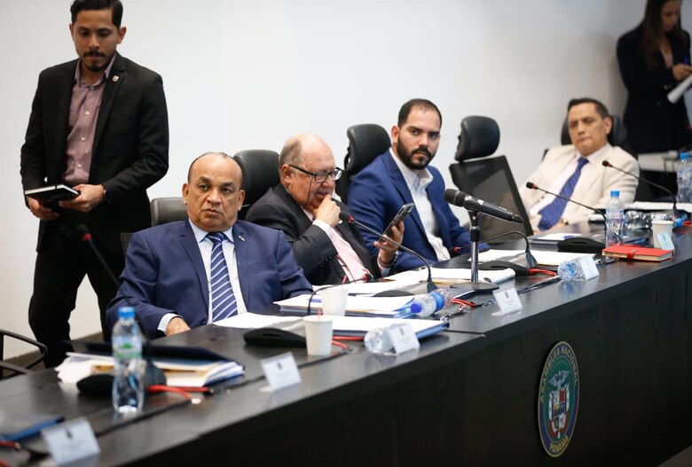 Culminan consultas al proyecto de la CSS en la capital, se trasladan al interior del país.