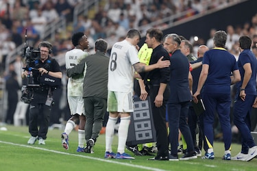 Diego Simeone pide ‘disculpas’ a Florentino y Vinicius