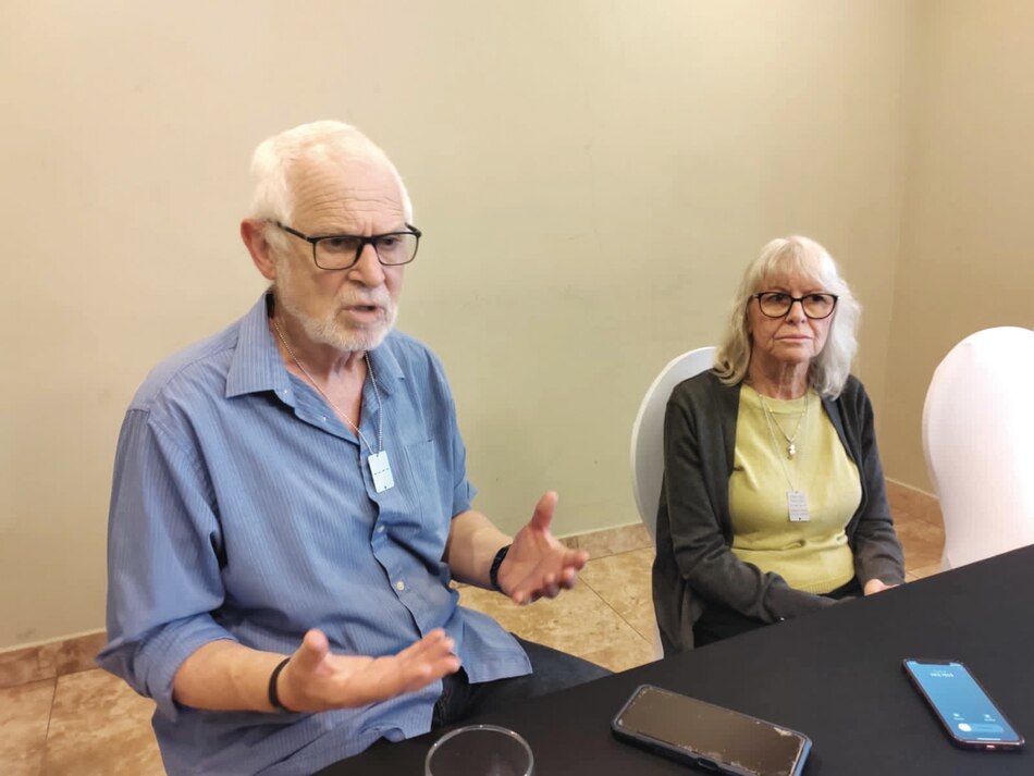 Y del cielo cayeron misiles