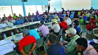 Ngäbes cierran filas hoy contra Barro Blanco