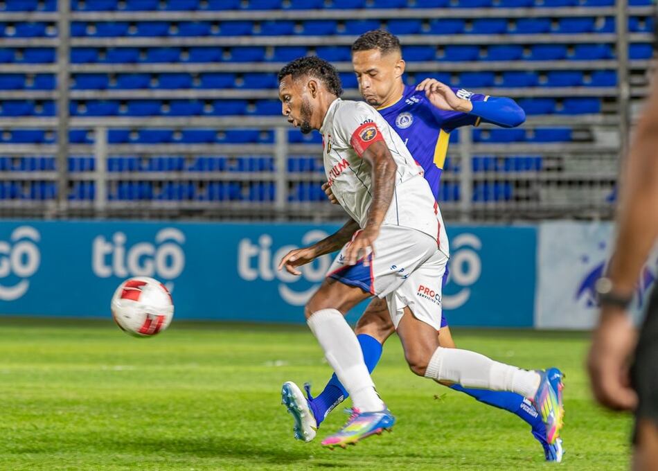 Plaza Amador se afianza en la cima de la Conferencia Este tras vencer a Universitario