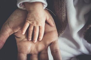 Un donante de esperma estadounidense busca a sus 96 hijos biológicos