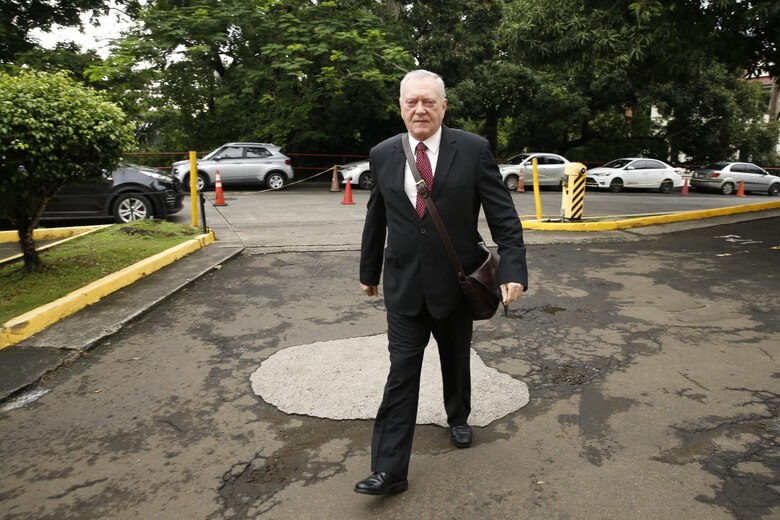 Los abogados de los directores nominales de las sociedades de Lava Jato alegan que no es delito prestar sus nombres