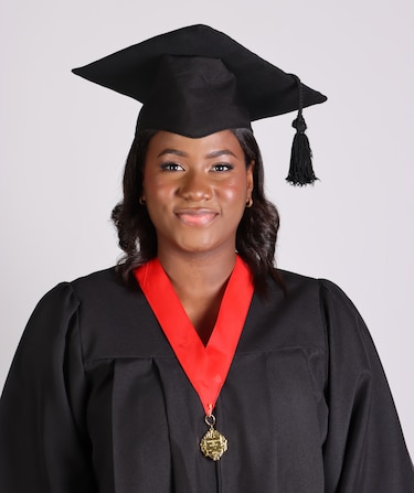 La Universidad de Panamá presenta a los graduados de su Facultad de Derecho y Ciencias Políticas