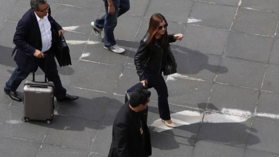 João Santana y su esposa llegan a Brasil