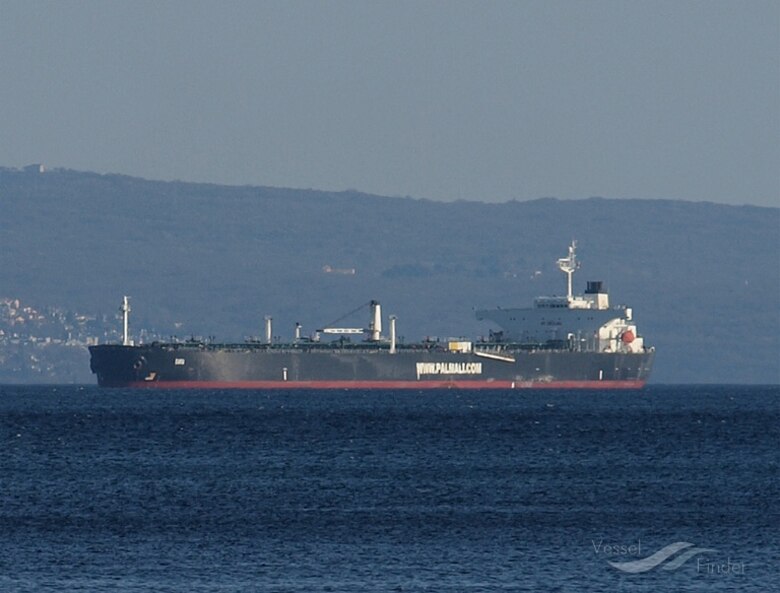 Panamá no abanderará buques petroleros y graneleros con más de 15 años de antigüedad