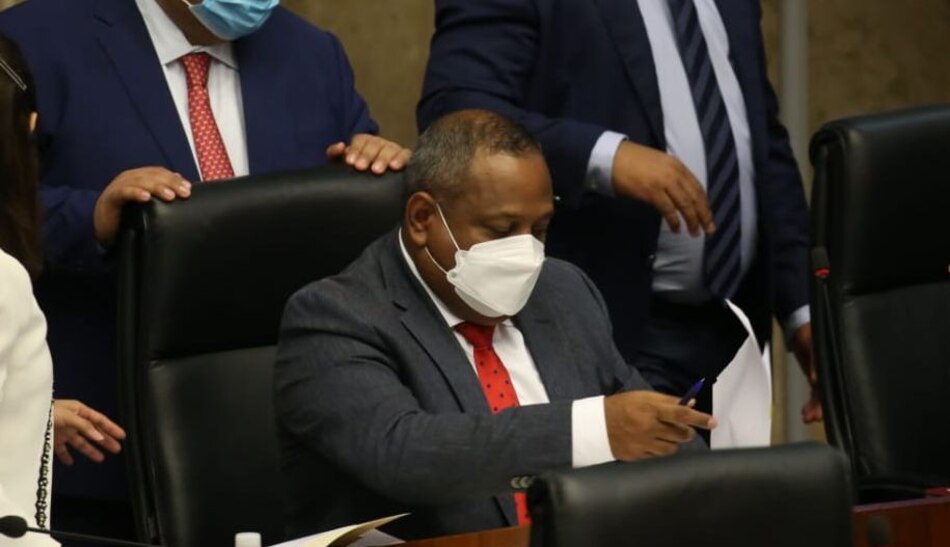 Diputado Raúl Pineda: ‘Informo que he dado positivo en Covid-19’