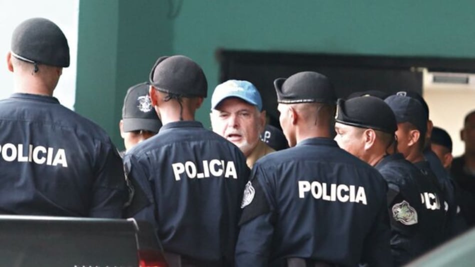 Se reanuda juicio a Martinelli y su defensa presenta otro amparo