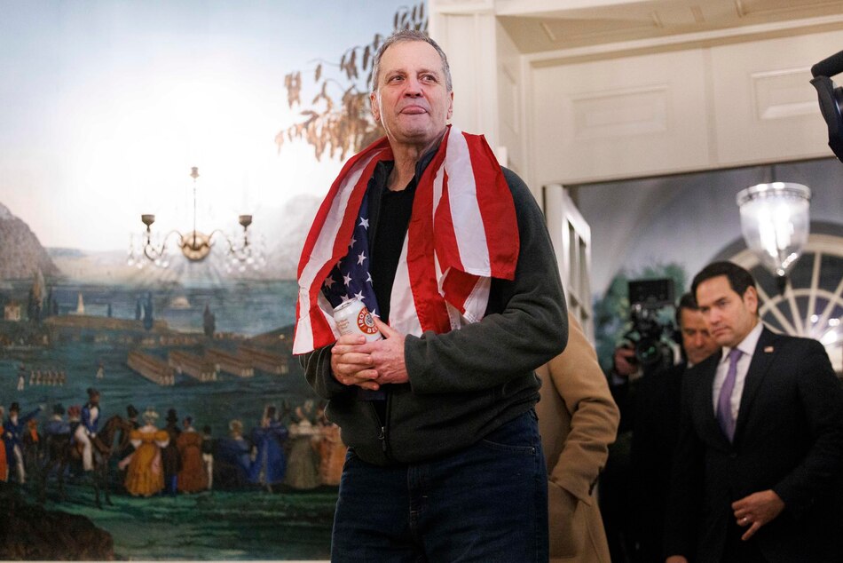 El Kremlin confirma que la liberación de estadounidense es parte de un canje