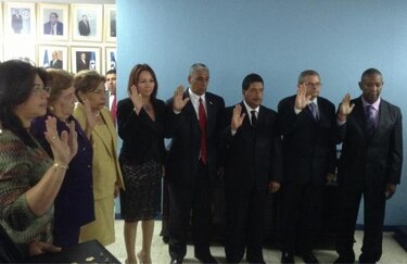 Mayín Correa es juramentada como diputada ante el Parlacen