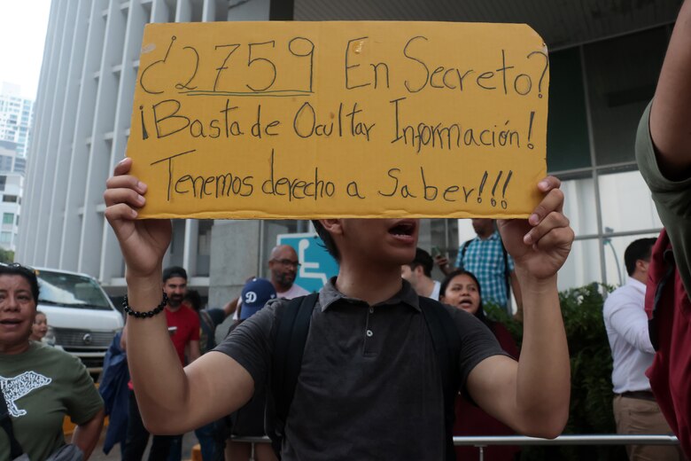 Gerardo Solís elogia su gestión; Juan Diego Vásquez lo cuestiona: ‘contralor da pena’