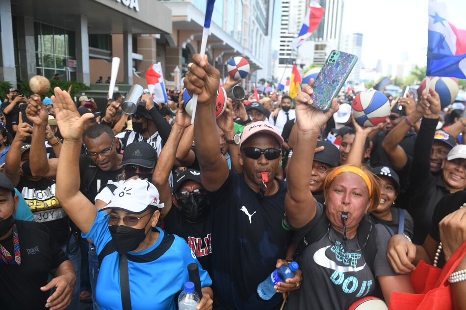 Gobierno retoma contacto con  los   manifestantes