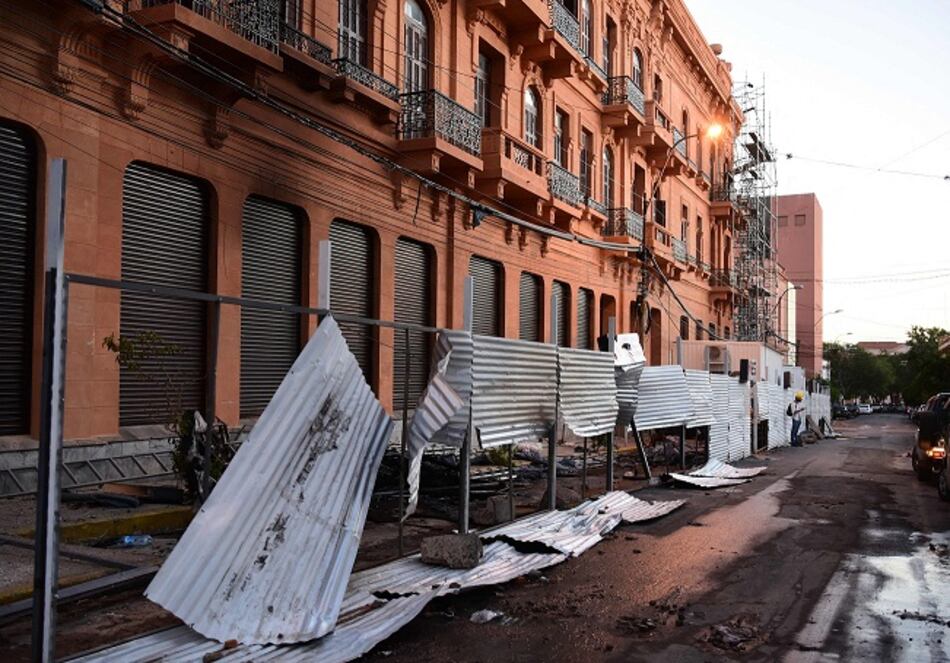 Cambios en el gobierno de Paraguay ante crisis derivada de la pandemia