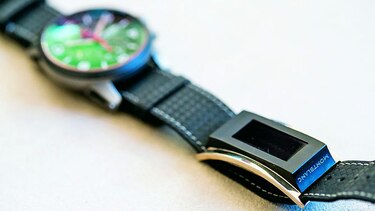 Primer producto de lujo suizo que compite con Apple watch
