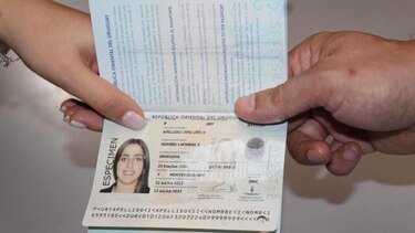 Por qué los nuevos pasaportes de Uruguay generaron quejas de Alemania, Francia y Japón