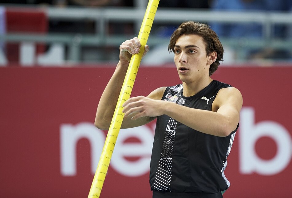 La historia del nuevo rey del salto con garrocha