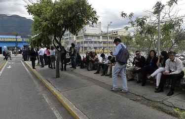 Nuevo sismo en Ecuador deja un muerto y 85 heridos