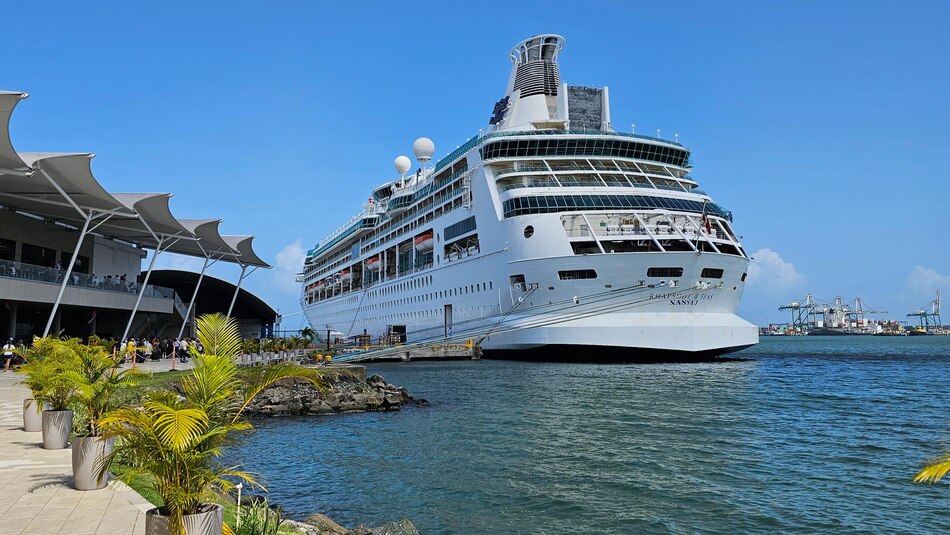 Crucero de Royal Caribbean inició puerto base desde Panamá