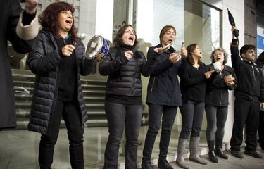 Crimen de joven argentina viste de luto a mujeres de Latinoamérica