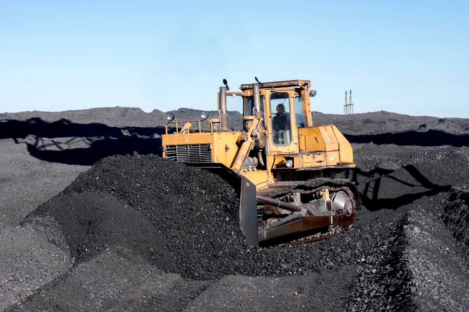 Unión Europea seguirá usando carbón para generar energía