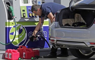 Tráfico de pesadilla en Florida ante llegada de Irma