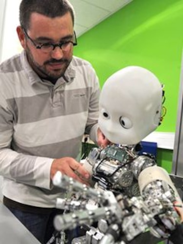Robot iCub ayuda a entender a los humanos