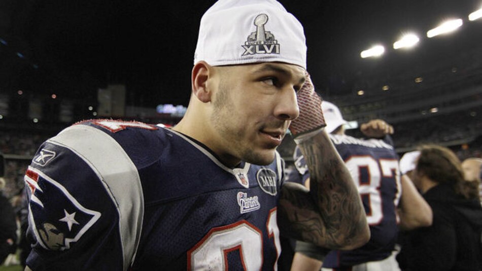 Muere el exjugador de la NFL Aaron Hernández