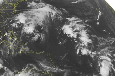 Tormenta tropical Ida mantiene su trayectoria en el Atlántico hacia el noroeste