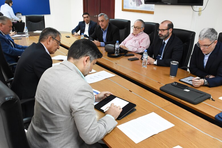 Ministro Chapman confirma presentación de reforma a intereses preferenciales