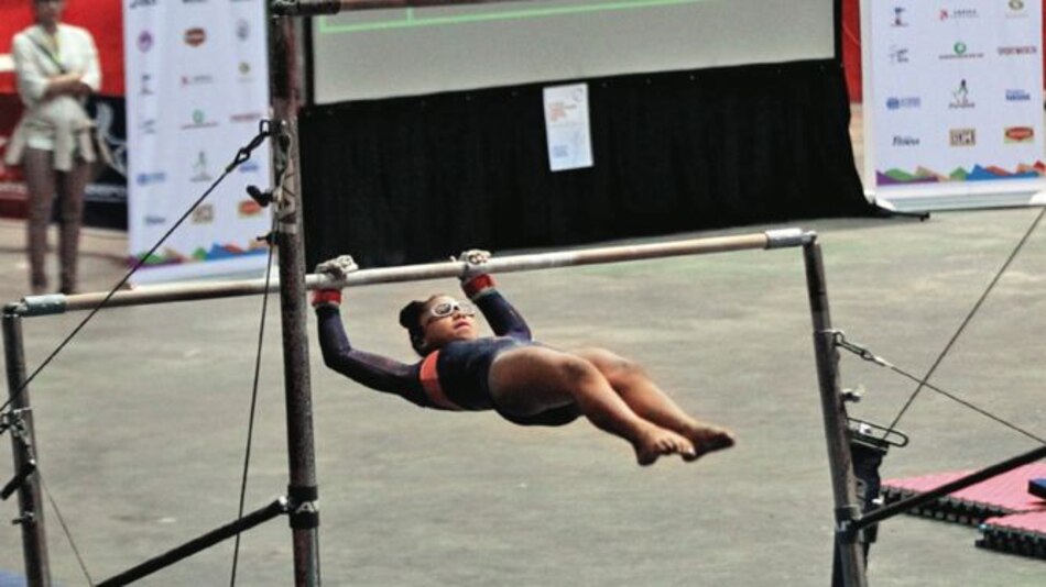 Interclubes de gimnasia en Altaplaza Mall