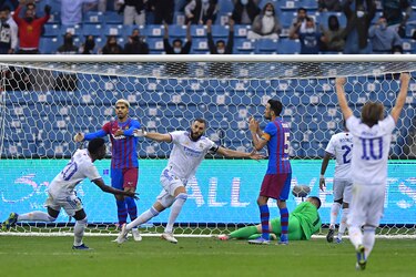 Pese a la derrota en el Clásico, el Barcelona ve más cerca su recuperación