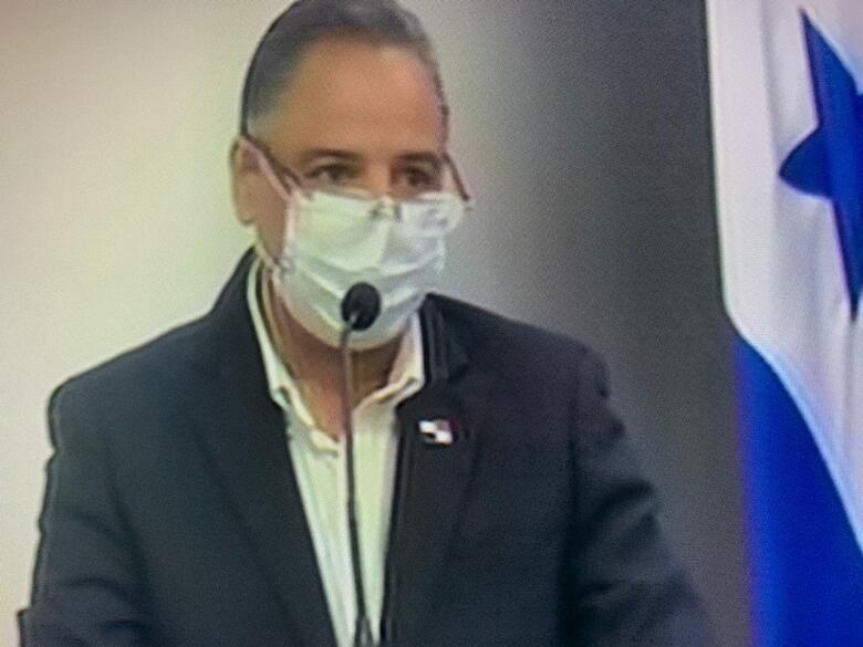 Asesor del Meduca insta a los colegios privados a acogerse a la suspensión temporal de los contratos laborales