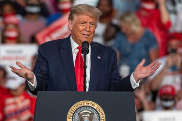 Trump muestra su apoyo a Kevin McCarthy e insta a los republicanos a finalizar la guerra interna