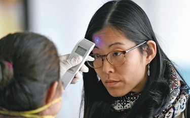 Impacto del virus fijará  medidas en las escuelas