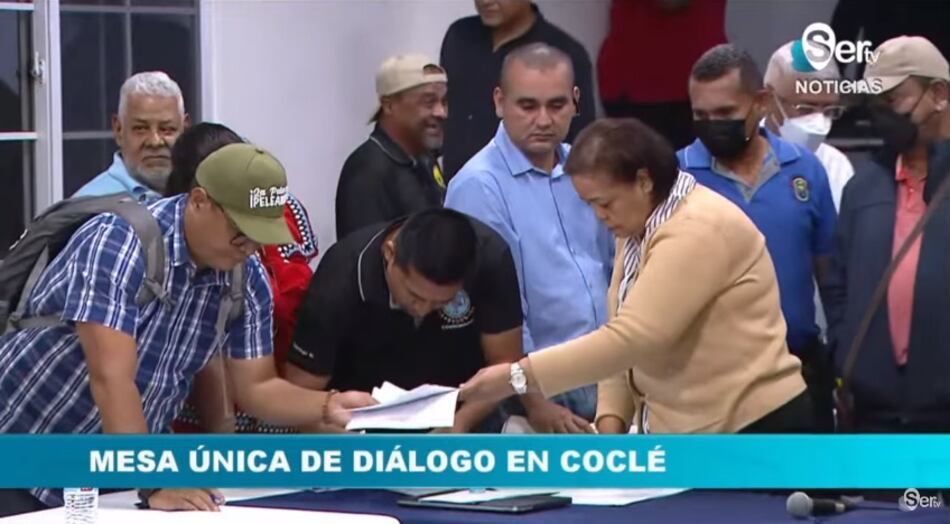 Cierra la primera fase del diálogo; alianzas aceptan la participación de los empresarios en la segunda etapa