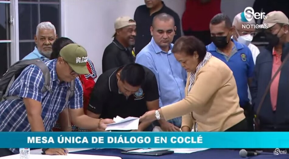 Cierra la primera fase del diálogo; alianzas aceptan la participación de los empresarios en la segunda etapa