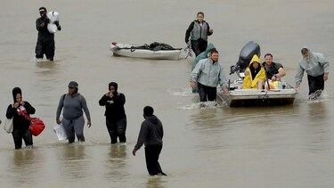 Estados Unidos espera dos días más de lluvias 'catastróficas' por Harvey